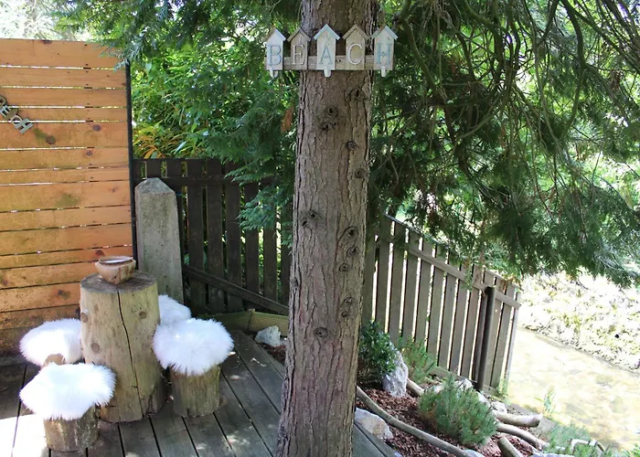 Apartment Mali Raj Menges